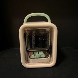 White divoom speaker